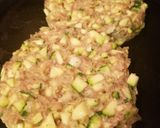 Foto del paso 2 de la receta: Hamburguesa de calabacín y pavo