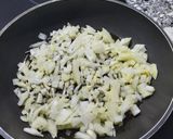 Foto del paso 4 de la receta: Hoy una empanada de hojaldre con atún huevo y bechamel
