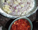 A picture of step 1 of Paneer bhurji.
