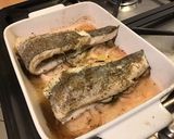 Une image de l'étape 6 de Filets de merlu aux oignons et câpres italiennes.
