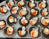 A picture of step 4 of Zamburiñas (small scallops) Galician style.