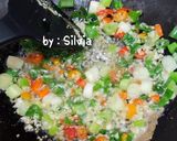 Foto langkah ke 2 dari resep Nasi Goreng Kampung Pedas.