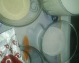 A picture of step 1 of Caramel Crunch Harerah Shake.