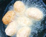 A picture of step 6 of Rice coconut bites.