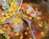 वेजिटेबल कॉर्न सूप (Vegetable corn soup recipe in hindi) रेसिपी चरण 5 फोटो