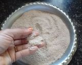 A picture of step 3 of Red poha & oats ladoo.