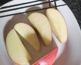 A picture of step 1 of Messy Caramel Apple served with vanilla.