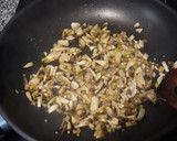 Foto del paso 2 de la receta: Carpa japonesa de hojaldre