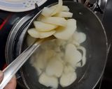 भंडारे वाली अचारी आलू (bhandare wali achari aloo recipe in Hindi) रेसिपी चरण 2 फोटो