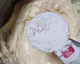 Foto langkah ke 3 dari resep Cream cheese chocolate cake.