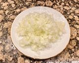 Foto del paso 2 de la receta: Guiso de patatas con salchichas frescas