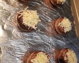 A picture of step 5 of Stuffed Mushrooms.