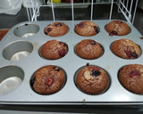Foto del paso 2 de la receta: Magdalenas de chocolate con naranja