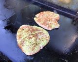Une image de l'étape 6 de Filets de poulet marinés grillés aux épices et pesto d'herbes.