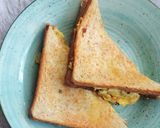 Foto langkah ke 5 dari resep 579. Sandwich Telur Keju.
