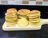 Foto langkah ke 4 dari resep Mini Pancakes.