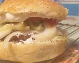 Pas rețetă Hamburgher făcut acasă 6 fotografie