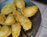 Foto langkah ke 4 dari resep Pastel bihun renyah.