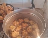 Foto del paso 7 de la receta: Buñuelos de lechugas y perejil