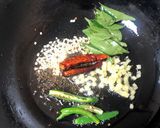 A picture of step 2 of Cauliflower Upma.