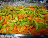 A picture of step 5 of Meet stir fry with vegetables.