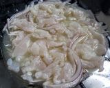 Foto del paso 3 de la receta: CEVICHE De 🐟Merluza al PESTO...!