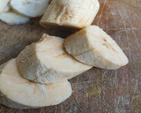 Foto del paso 4 de la receta: Mariquitas, tostones y plátanos fritos