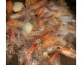 Foto langkah ke 3 dari resep Bihun Kuah Udang.
