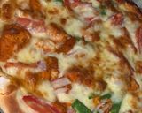 A picture of step 7 of Simple Chicken Tikka Pizza.