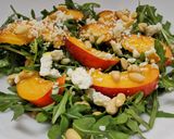 Foto del paso 2 de la receta: Ensalada de arúgula y nectarinas Lena