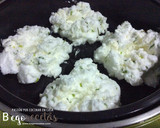 Foto del paso 3 de la receta: Nubes de huevo, parmesano y cebollino