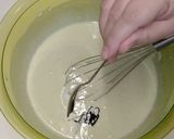 Foto langkah ke 4 dari resep 182. Apem Pandan Kukus.