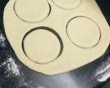 A picture of step 3 of Donuts.