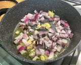 Une image de l'étape 6 de Bœuf aux tomates, carottes, oignons rouges et épices (avec pains paratha).