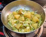 आलू पत्तागोभी (aloo patta gobi recipe in Hindi) रेसिपी चरण 3 फोटो