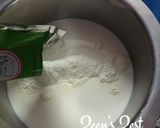 A picture of step 1 of Junnu/Colostrum Milk Pudding.