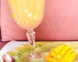 A picture of step 4 of Mango Mastani.