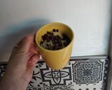 Foto del paso 3 de la receta: Torta en taza con chips, con microondas