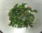 Foto langkah ke 5 dari resep Oseng Sayur Bayam.