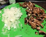 Foto del paso 1 de la receta: Arroz con hongos portobello
