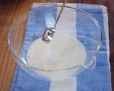 A picture of step 4 of Easy Coffee Mousse and Vanilla Mousse.