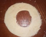 Foto del paso 2 de la receta: Figuras de masa hojaldre