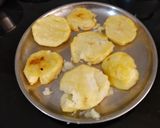 A picture of step 3 of Sindhi Aalu Tuk.