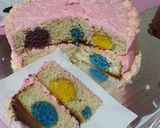 Foto del paso 3 de la receta: Pastel bolitas de colores