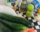 Foto del paso 1 de la receta: Salsa tzatziki Griega de Yogurt y Pepino 🥒🥒🧄🌿🌿