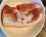 Hình bước làm 2 của món Canh dưa sườn chua + thịt rán + đậu rán tẩm hành