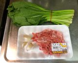 蠔油嫩肉絲炒油菜的食譜步驟1照片