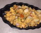 A picture of step 3 of White peas chaat.