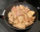 A picture of step 6 of Jacket potatoes with chicken.