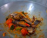 Foto langkah ke 5 dari resep Pesmol ikan nila goreng bumbu merah🐟🍅🌶.